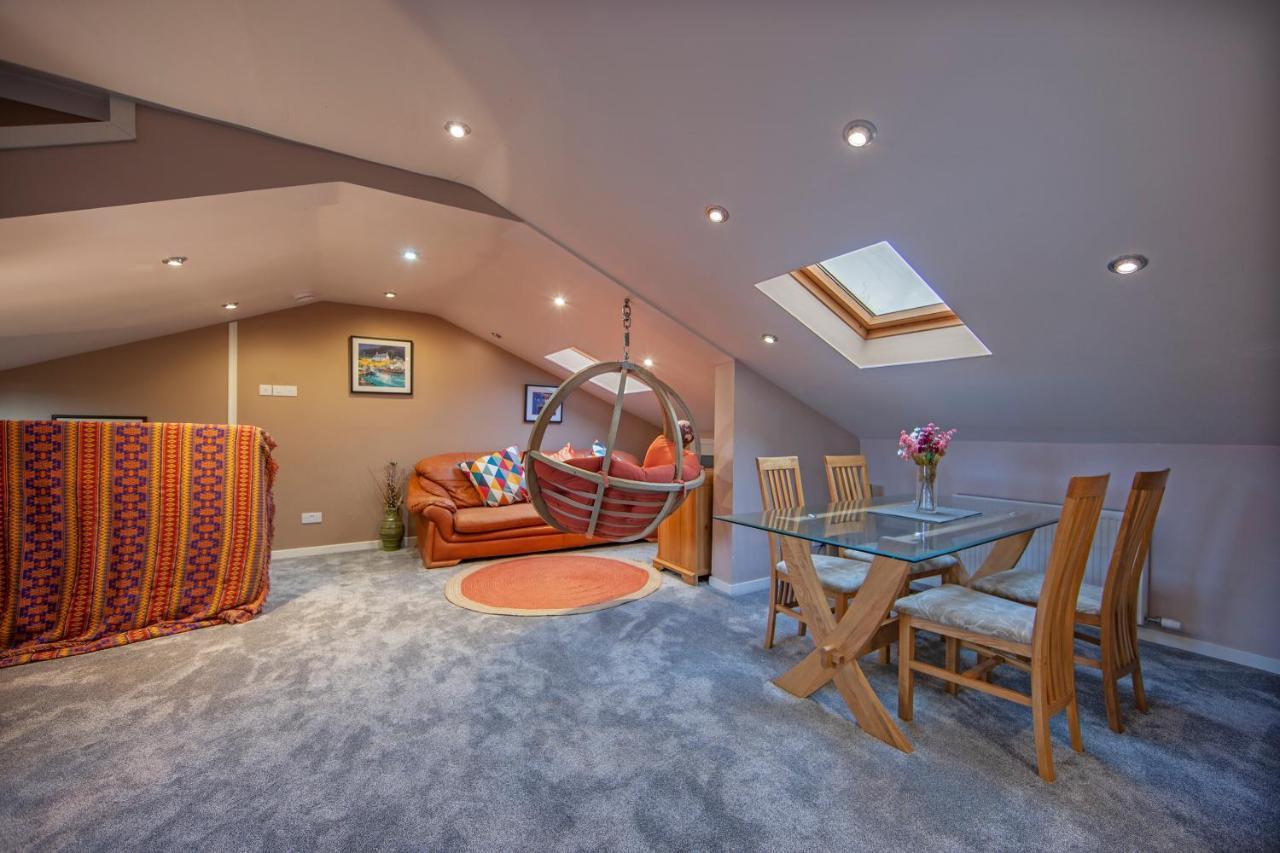 Premium 2Nd Floor 2 Bed Apt Sleeps 4 Adults In Oban Town ภายนอก รูปภาพ
