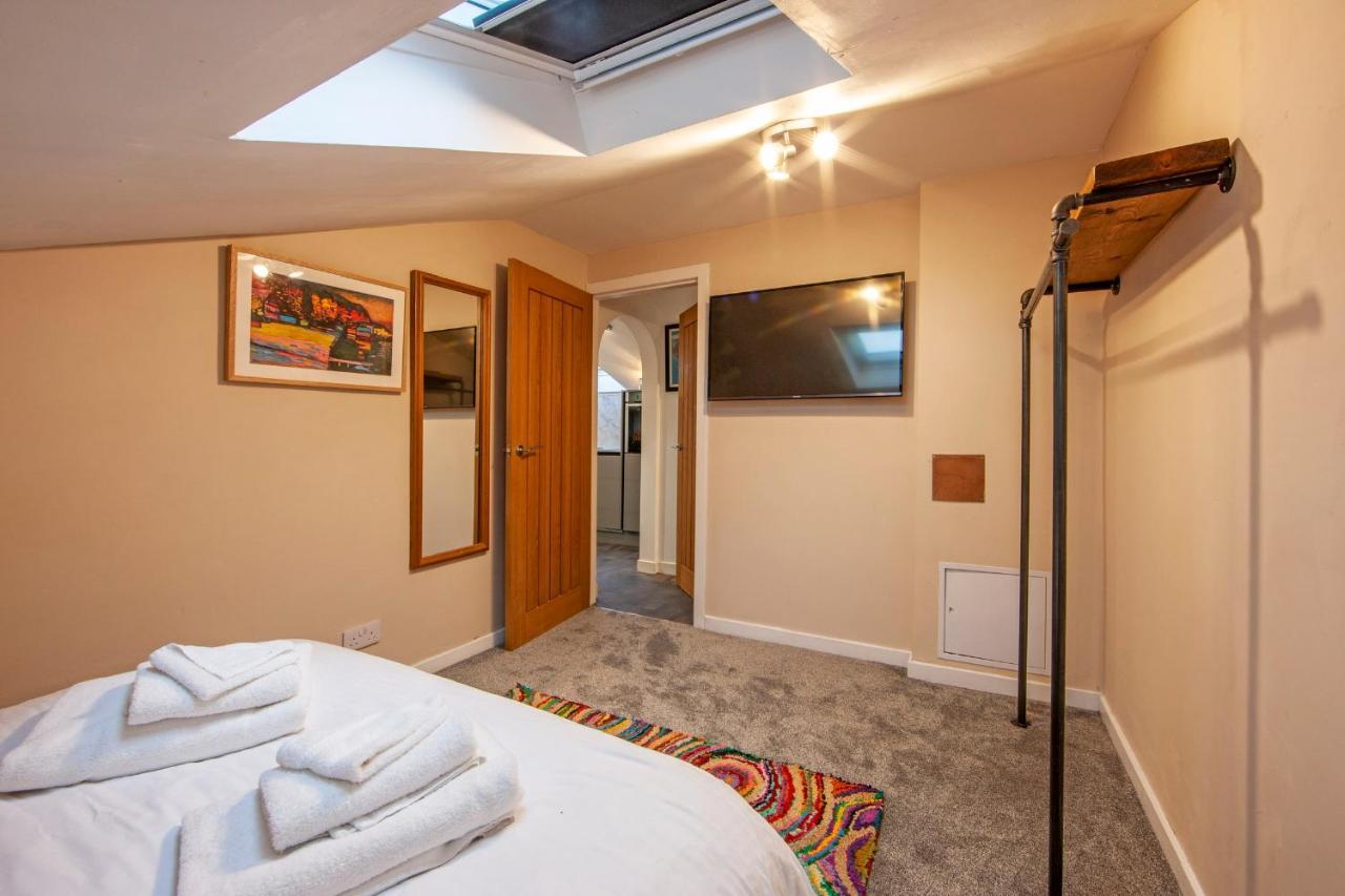 Premium 2Nd Floor 2 Bed Apt Sleeps 4 Adults In Oban Town ภายนอก รูปภาพ